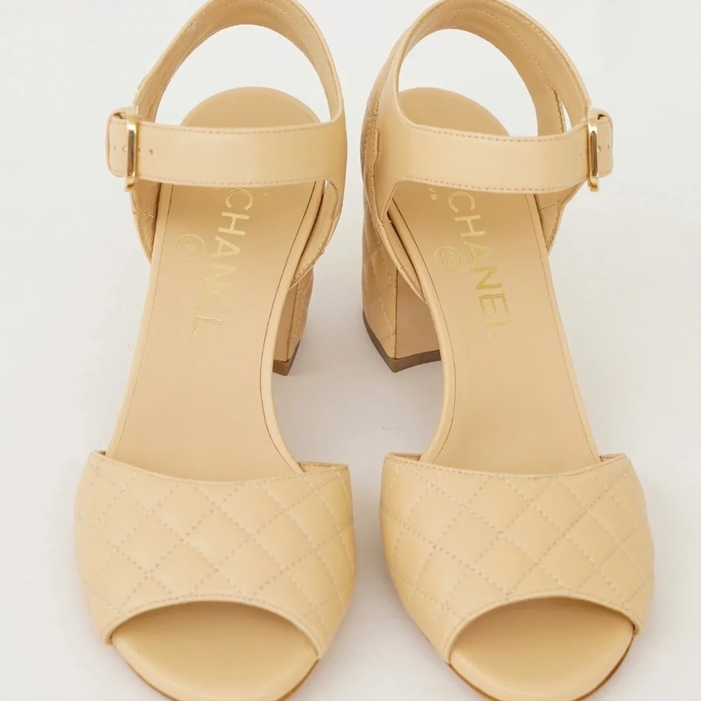 CHANEL Quilted Lambskin Sandals Beige - Picture 7 of 12